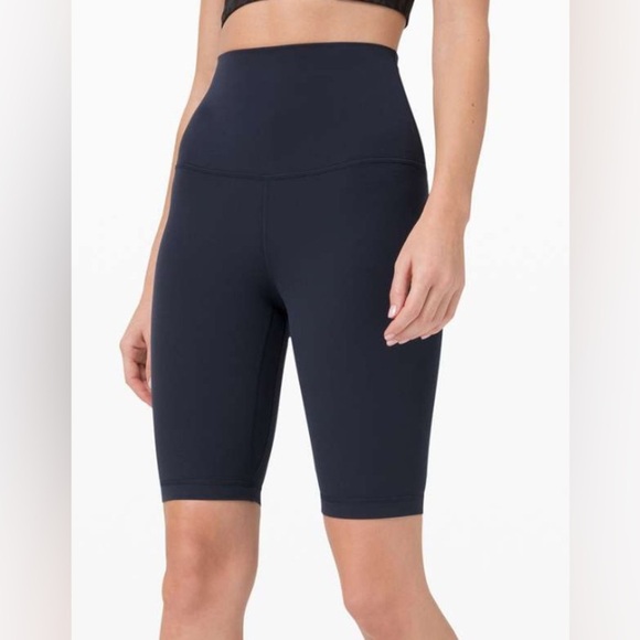 Lululemon Align Super High Rise Short True Navy Size 4 - Picture 1 of 8